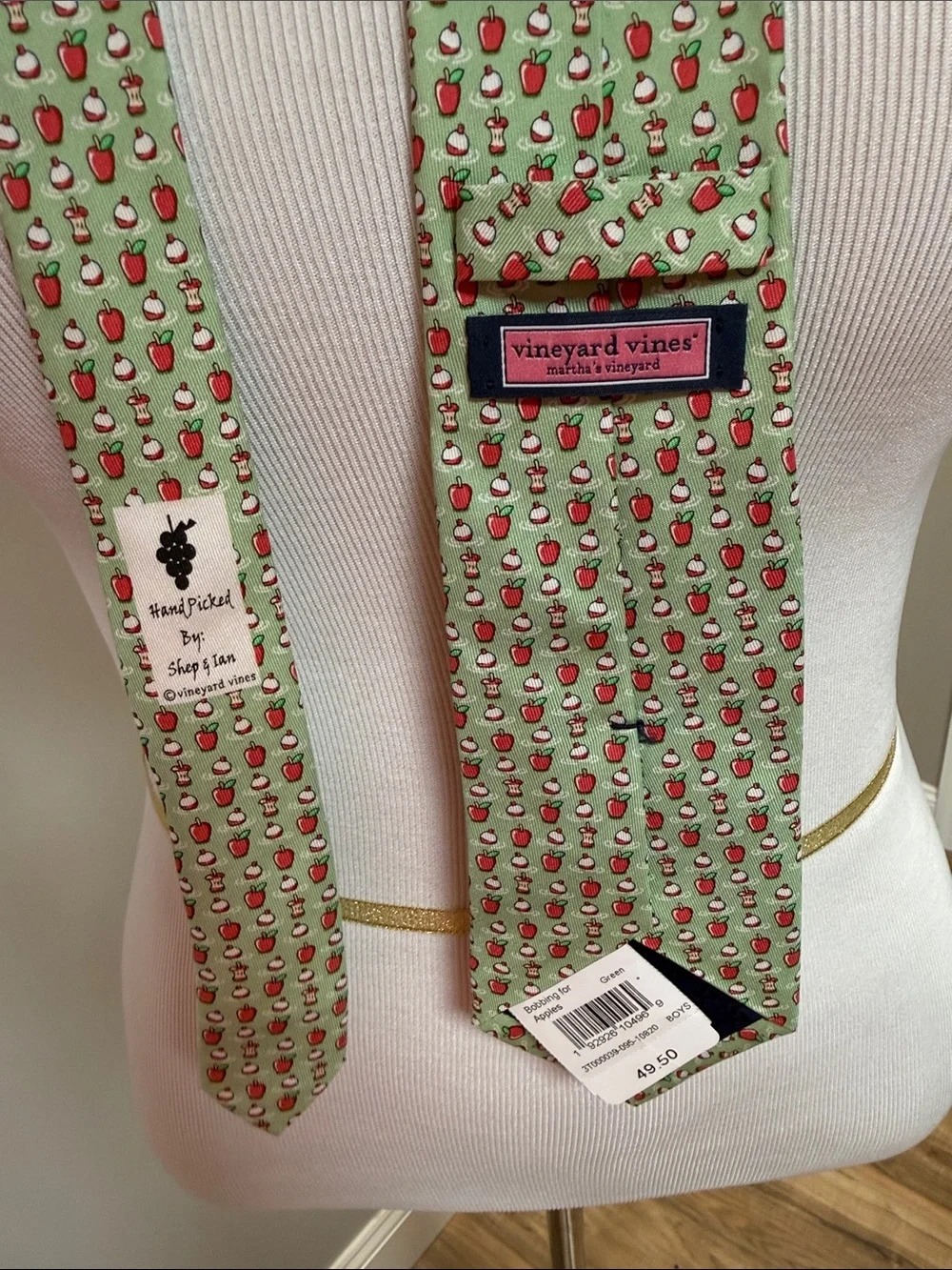 Vineyard Vines Green Bobbing for Apples Tie - Boys NWT